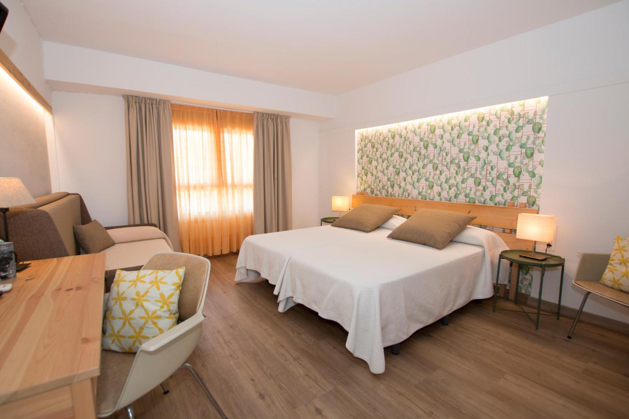 Hotel Yola Алтафула Екстериор снимка