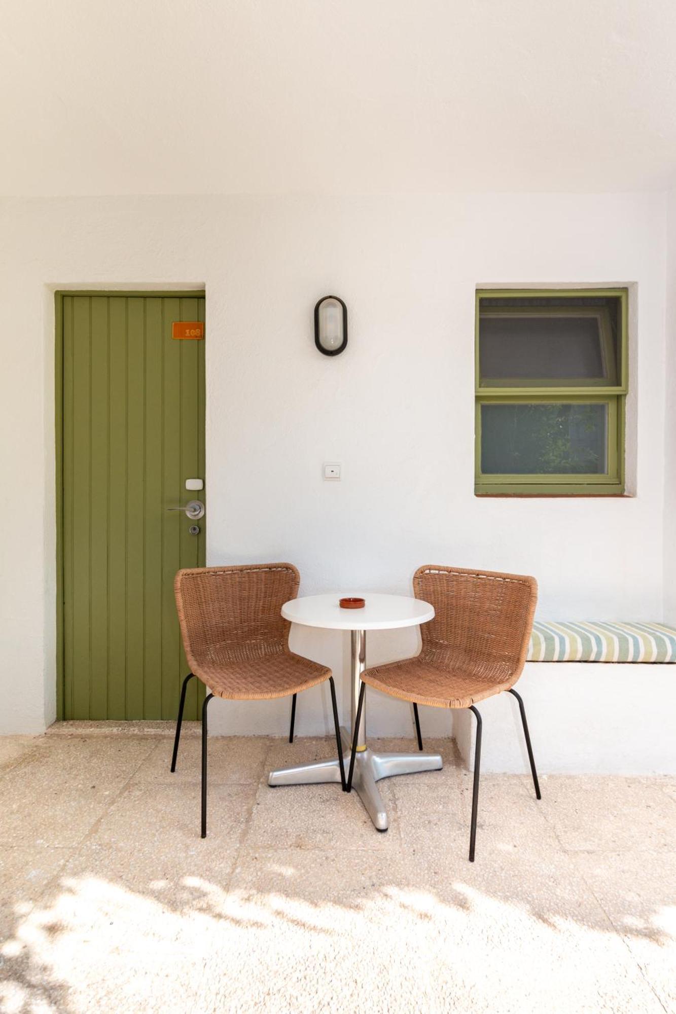 Hotel Yola Алтафула Екстериор снимка