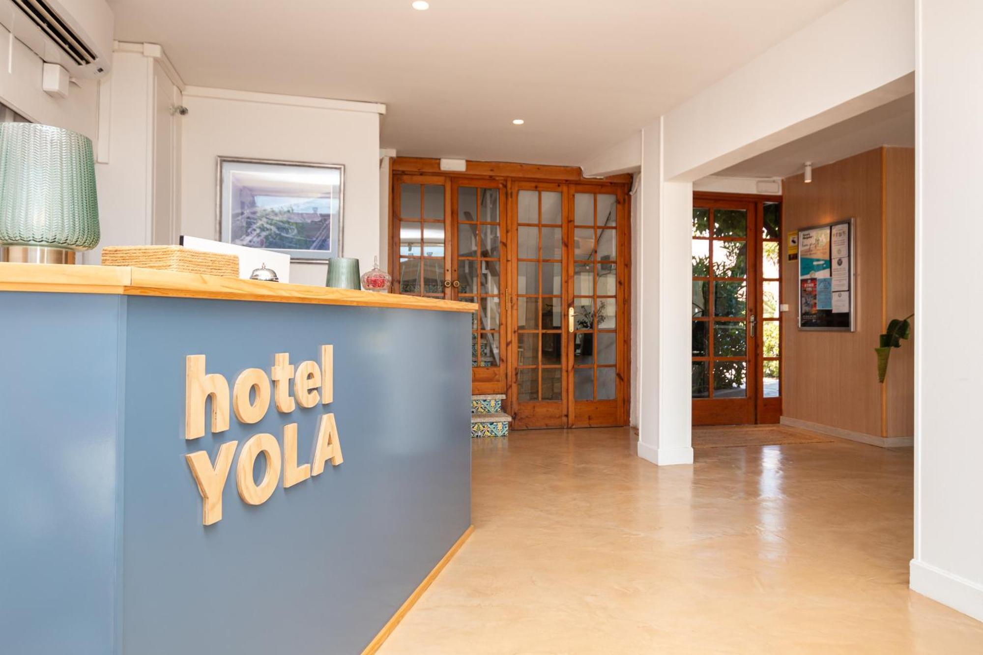 Hotel Yola Алтафула Екстериор снимка