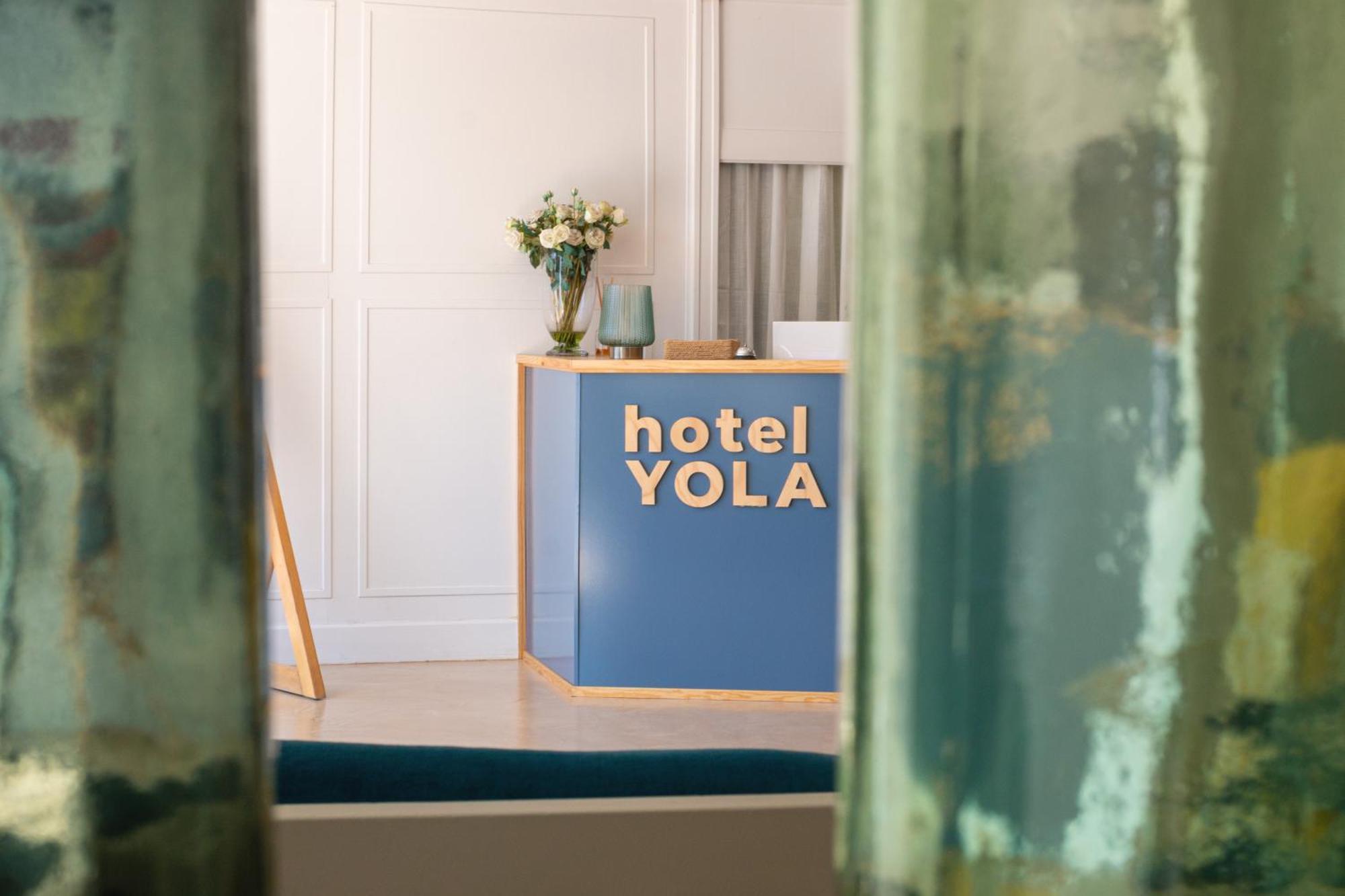 Hotel Yola Алтафула Екстериор снимка